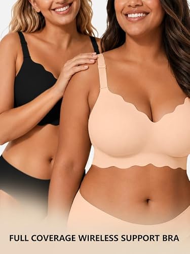 COCOMARTS Jelly Bras Scalloped Wireless Pair Bra Pose